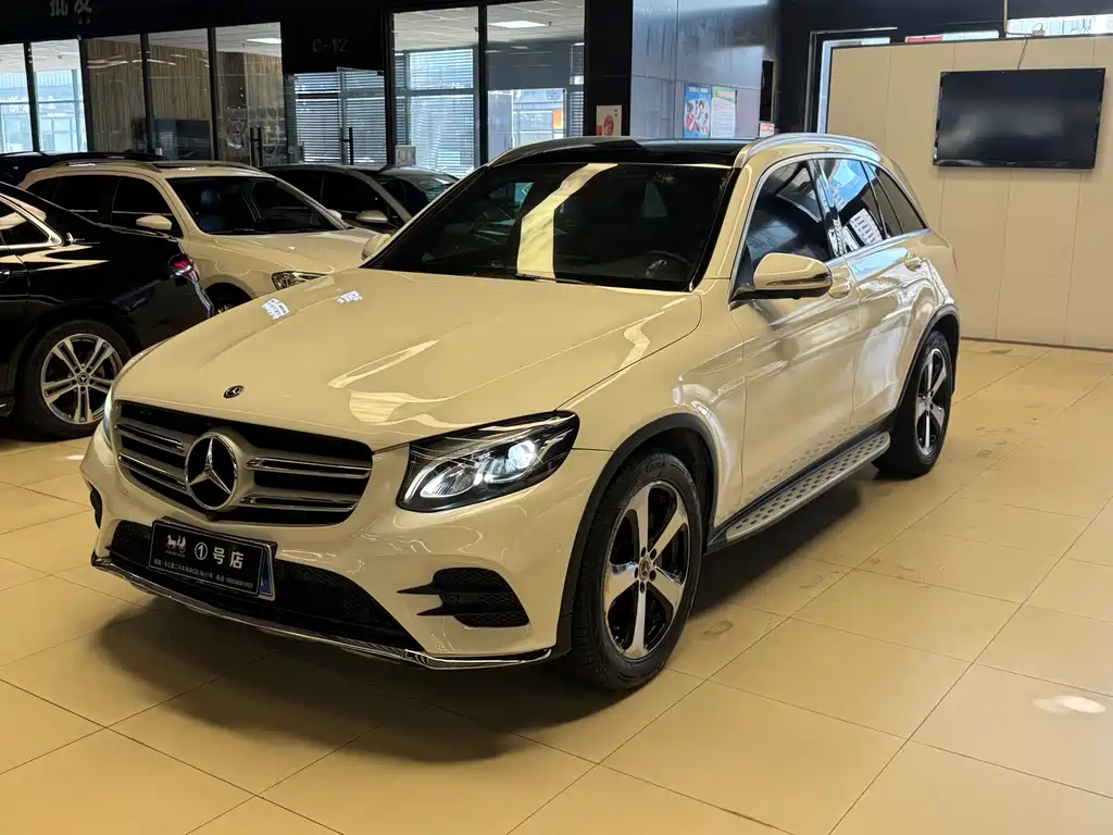 Mercedes-Benz GLC 2018 — фото 10