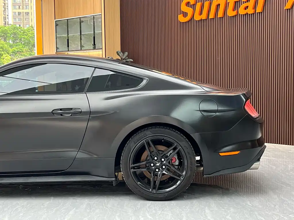 Ford Mustang 2020 — фото 10