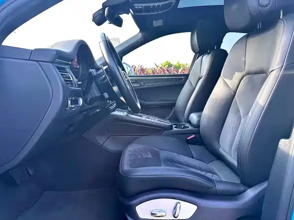 Porsche Macan 2020