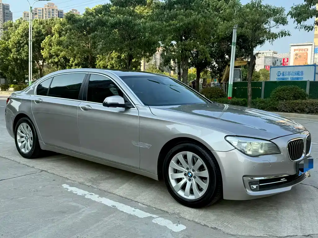 BMW 7 Series 2014 — фото 3