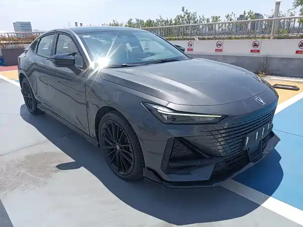 Changan UNI-V 2023
