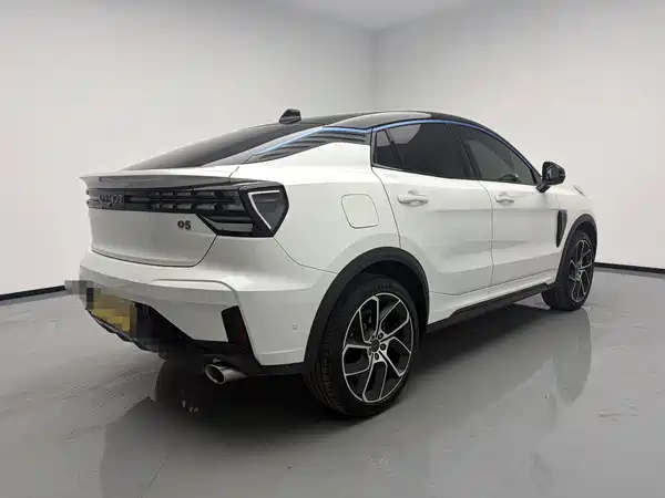 Lynk & Co 05 2021