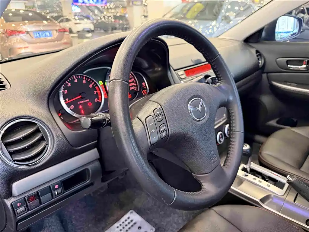 Mazda 6 2014 — фото 16