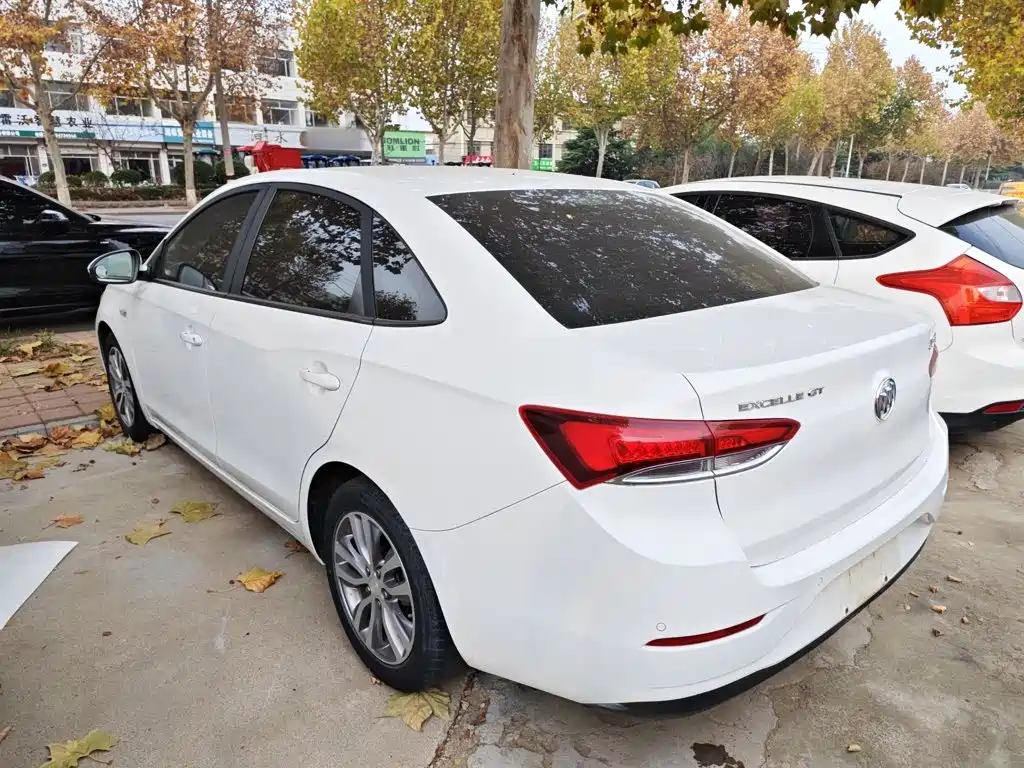 Buick Excelle 2021