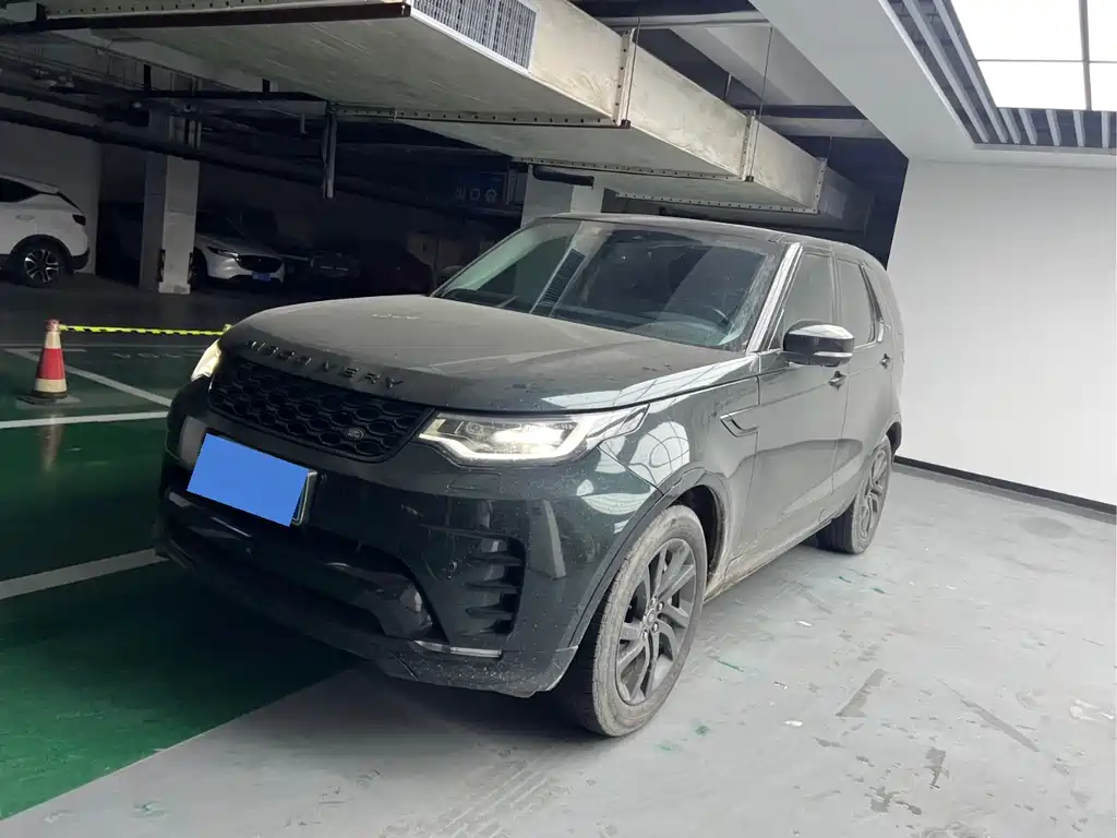Land Rover Discovery 2021 — фото 1