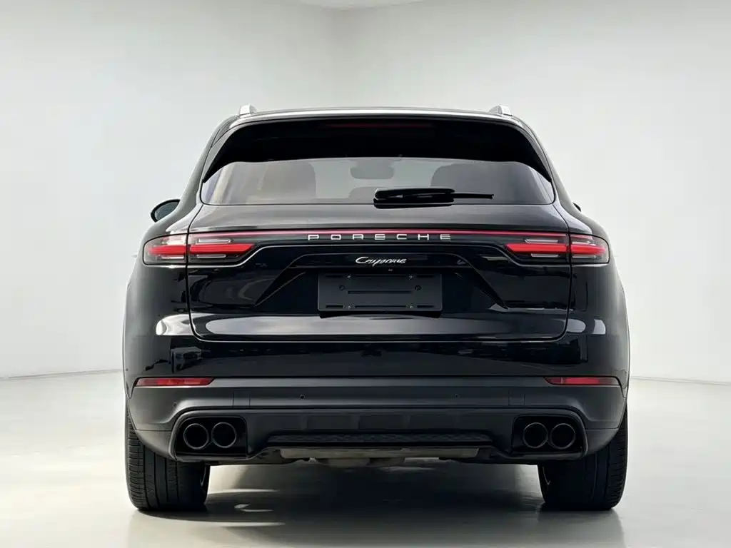 Porsche Cayenne 2018 — фото 8