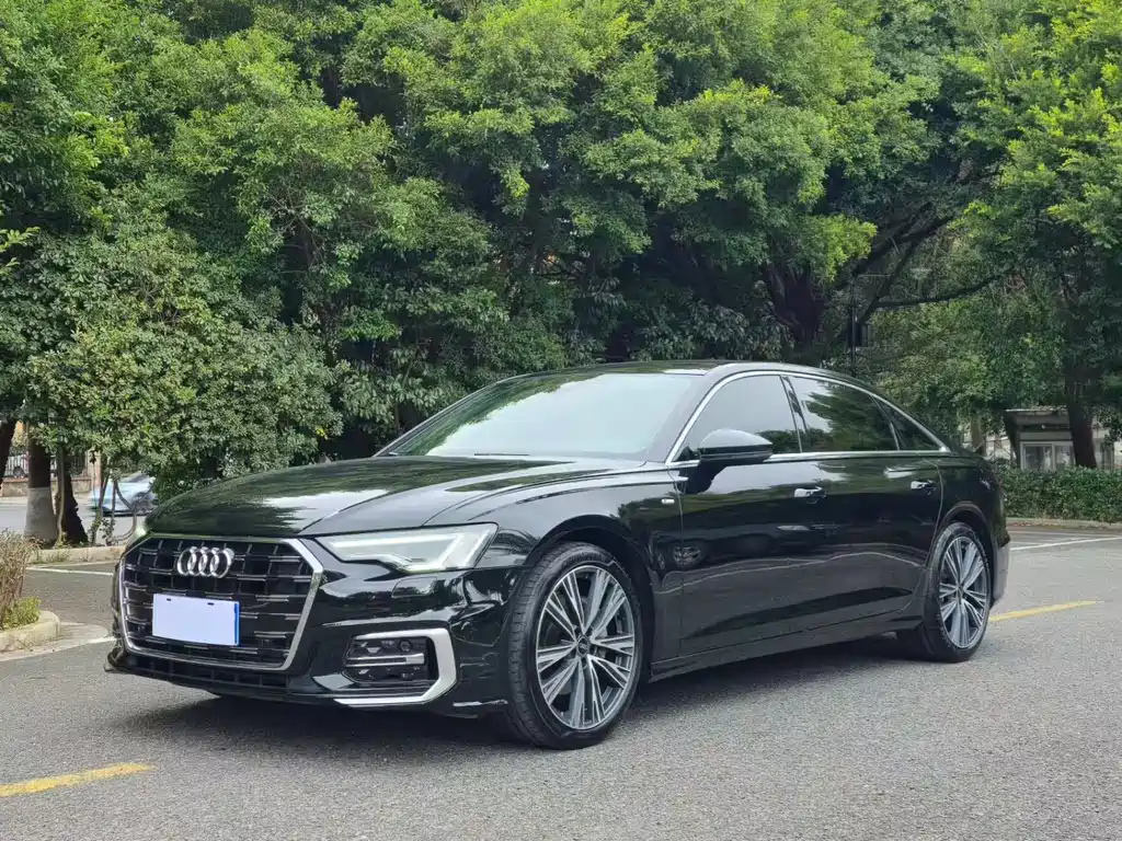 Audi A6L 2023 — фото 1