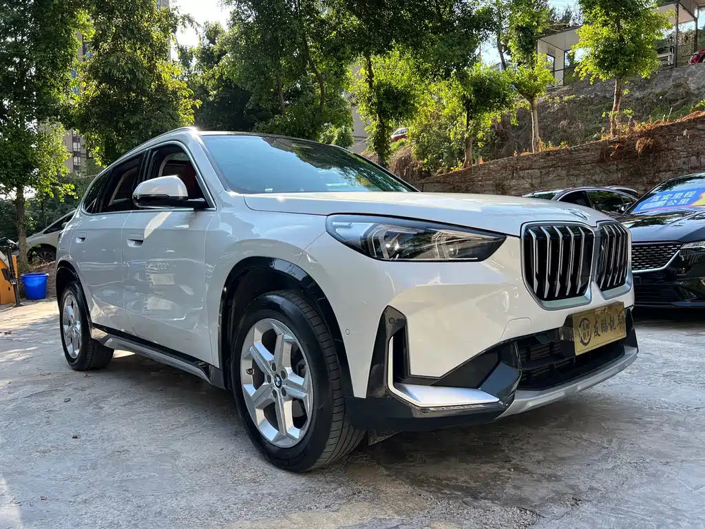 BMW X1 2023 — фото 3