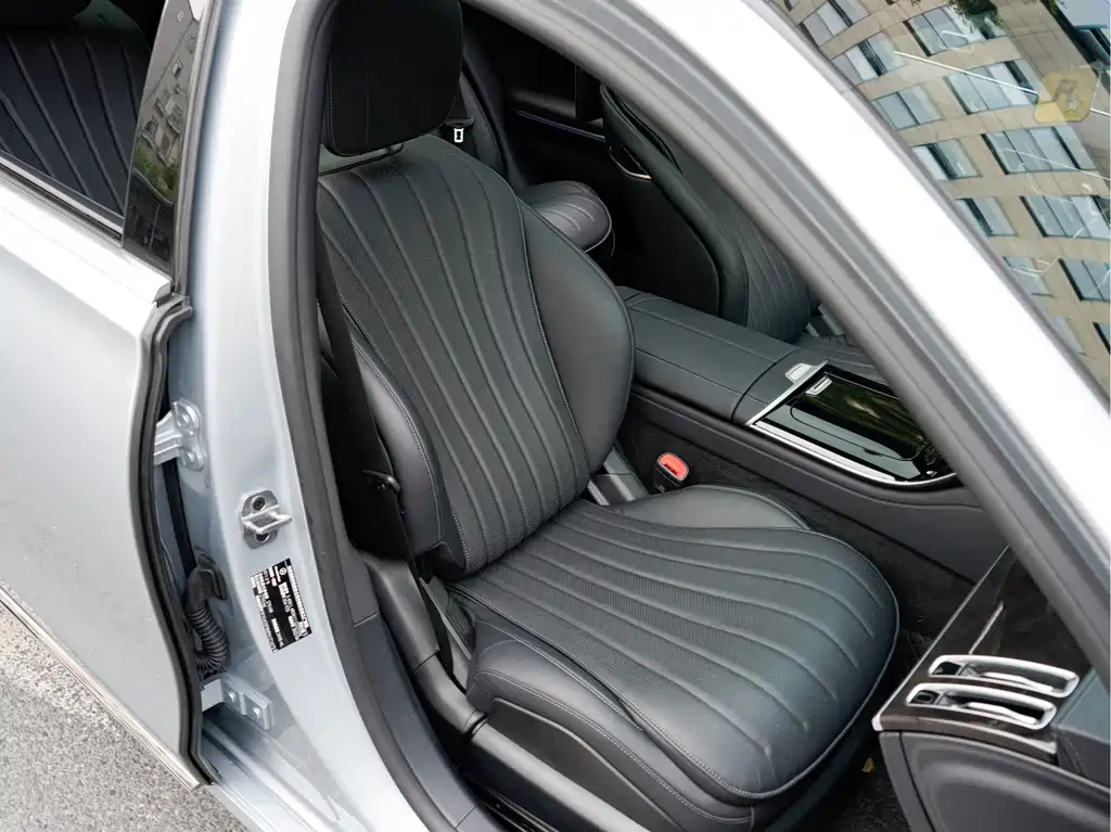 Mercedes-Benz S-Class 2025 — фото 14