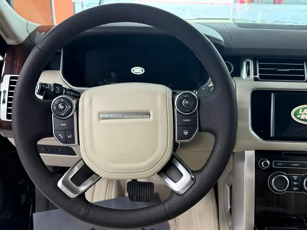 Land Rover Range Rover 2017 — фото 10