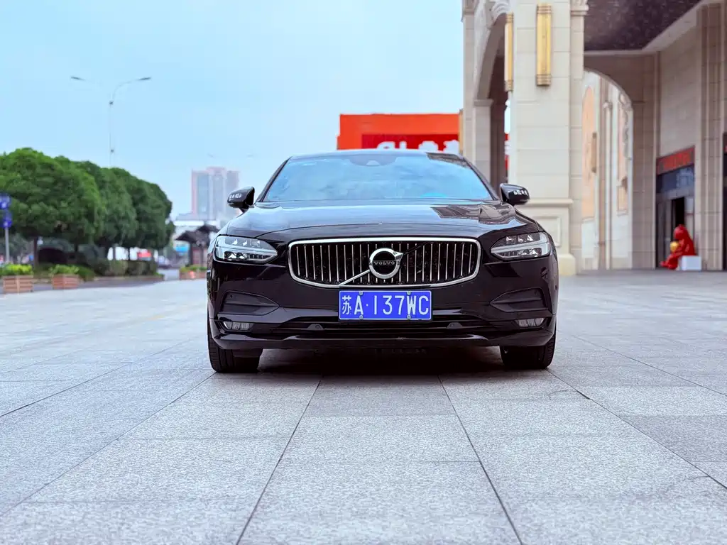 Volvo S90 2017 — фото 2