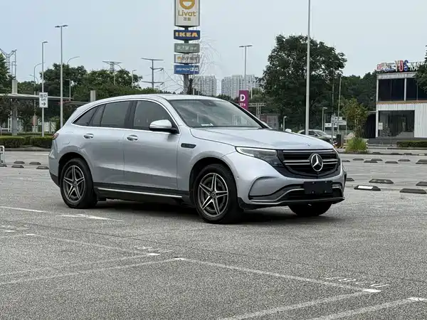 Mercedes-Benz EQC 2021