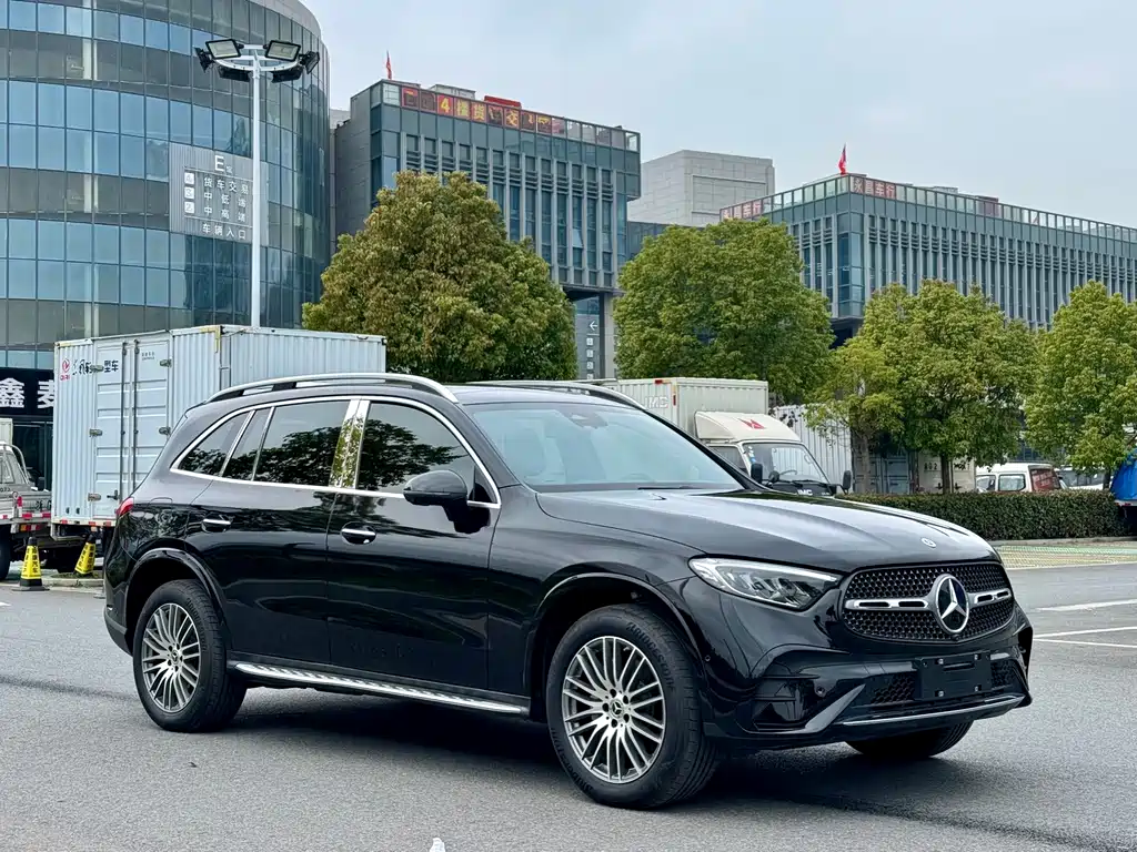 Mercedes-Benz GLC 2024 — фото 3