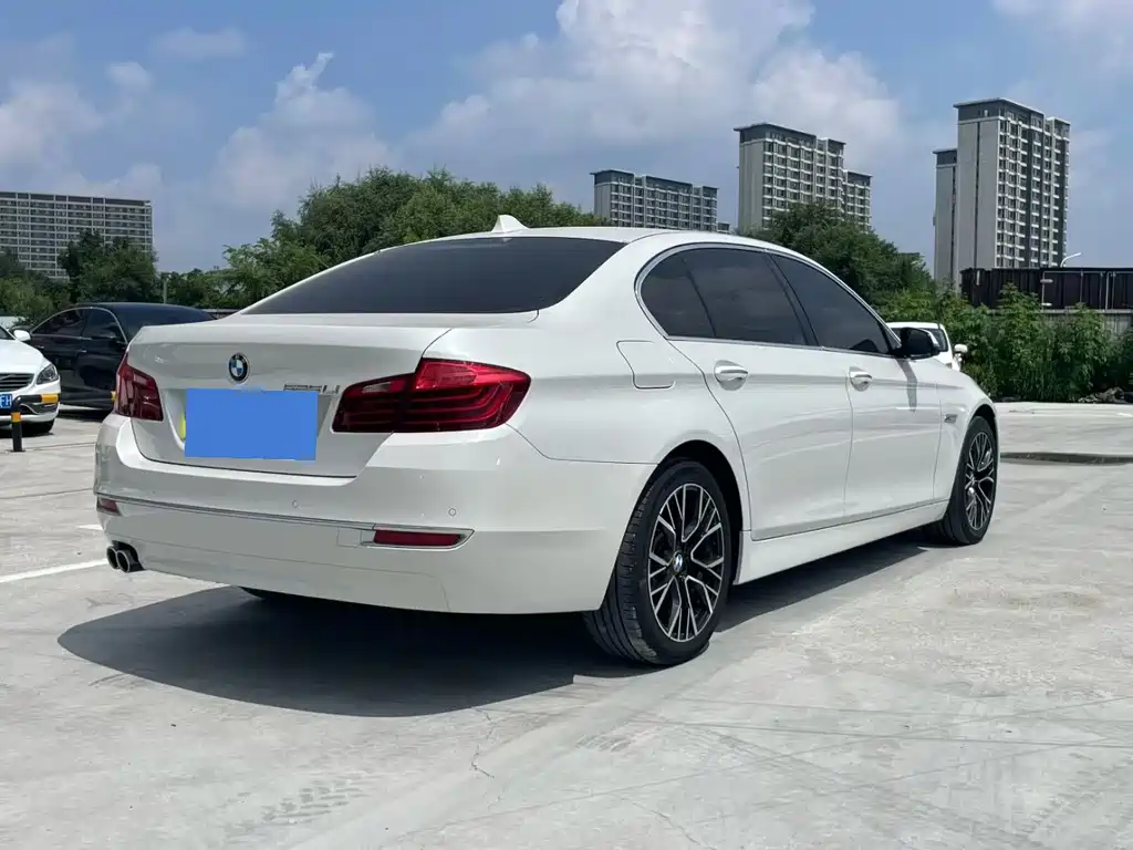BMW 5 Series 2016