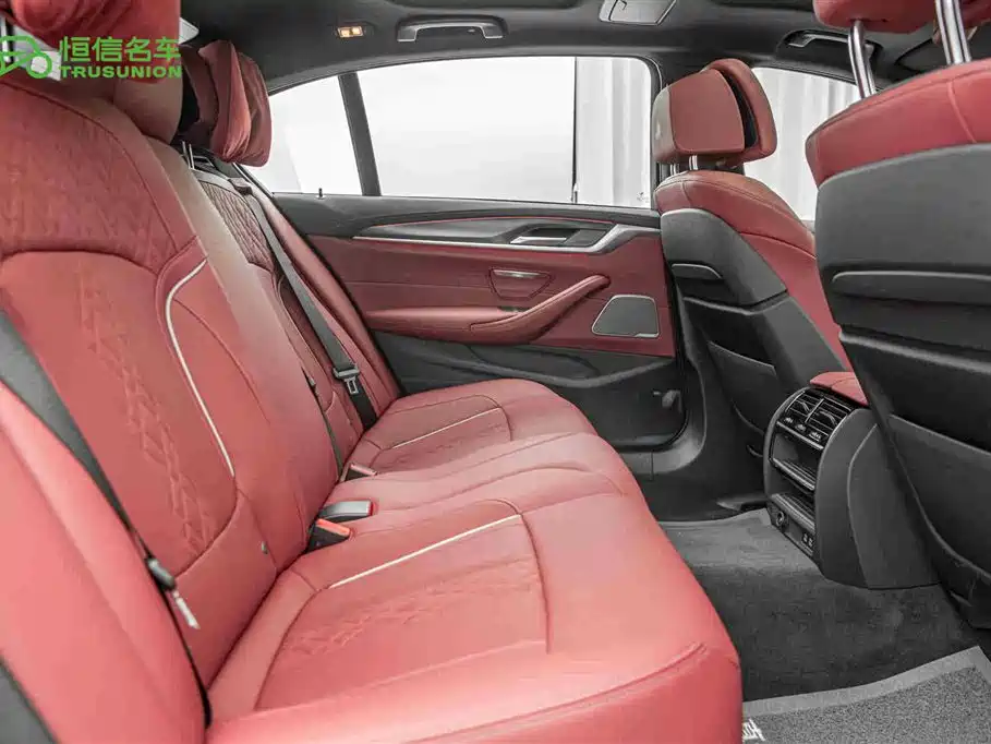 BMW 5 Series New Energy 2021 — фото 16