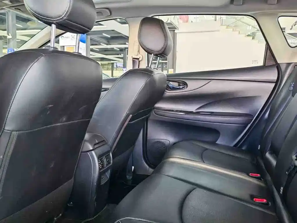 Nissan Tiida 2024
