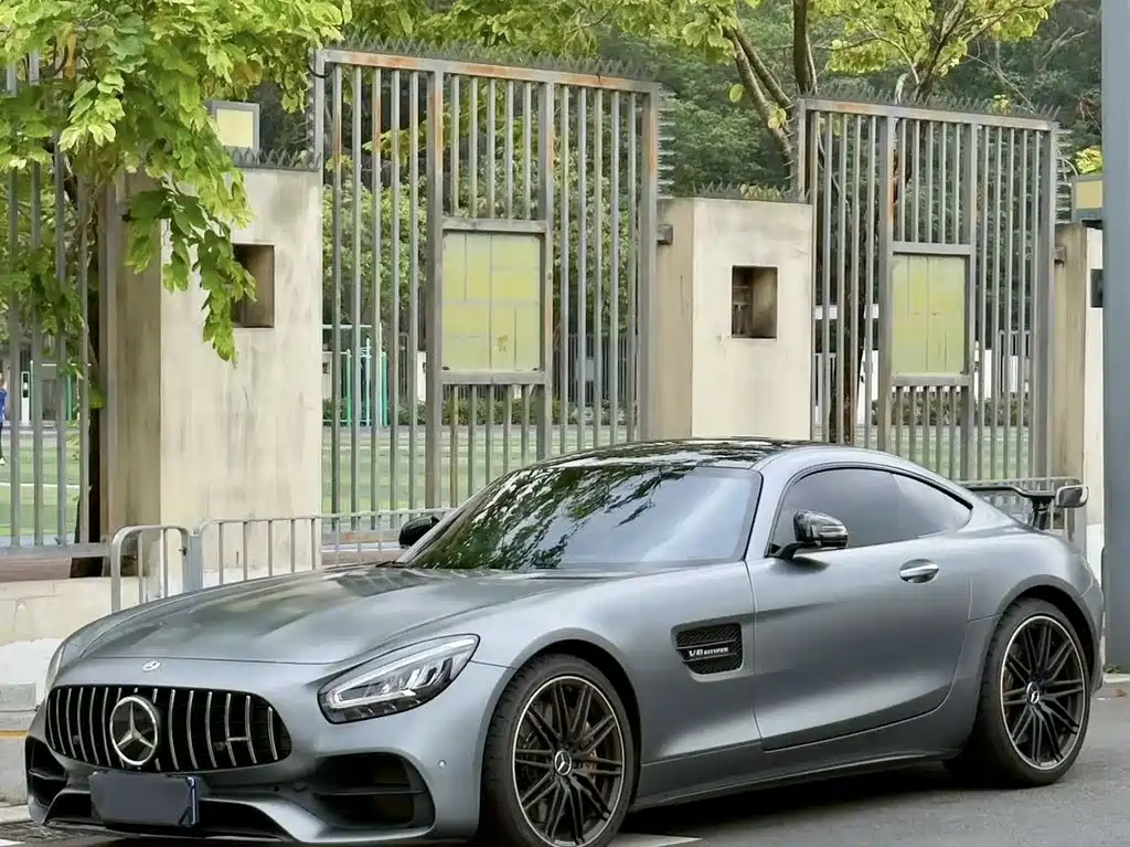 Mercedes-Benz AMG GT 2022 — фото 1