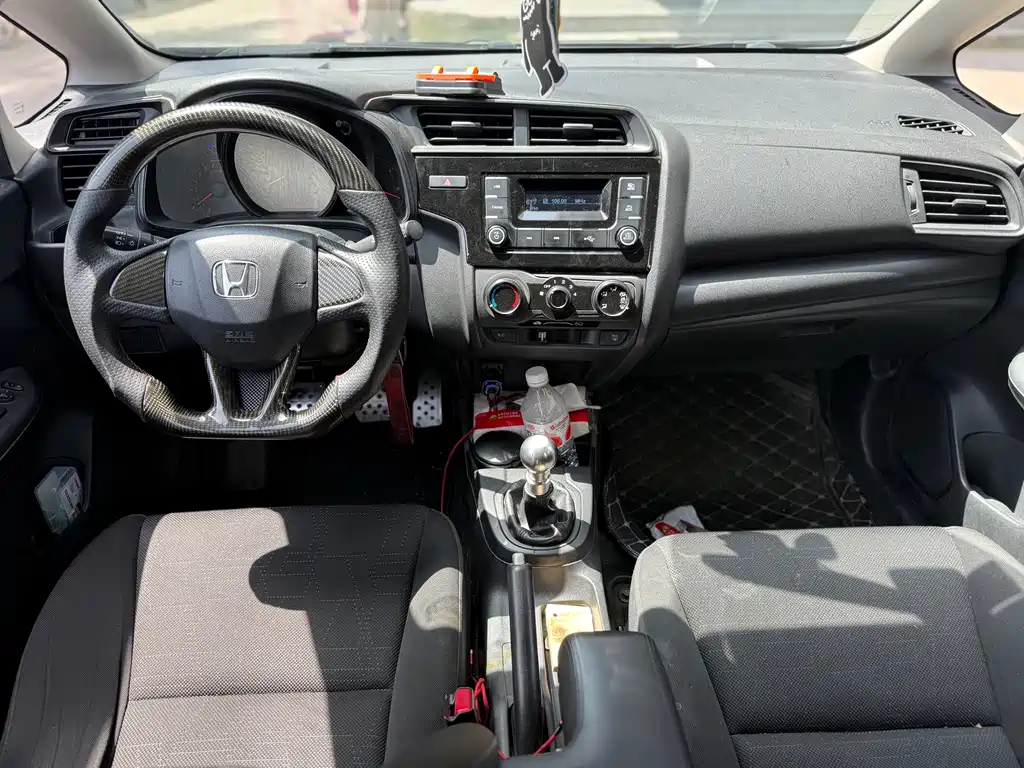 Honda Fit 2018 — фото 9