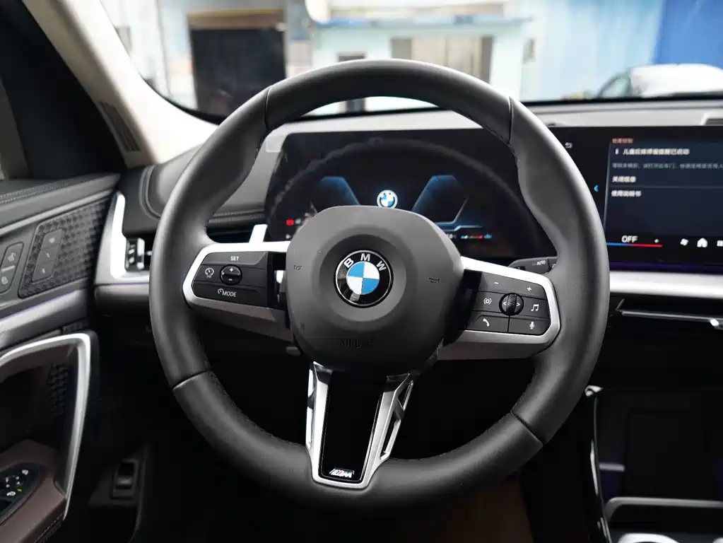 BMW X1 2025 — фото 16