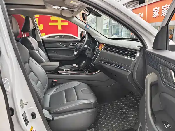 Changan Oushang Corsa 2020
