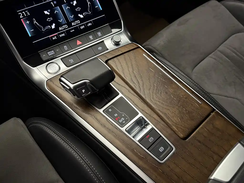 Audi A6L 2020 — фото 12