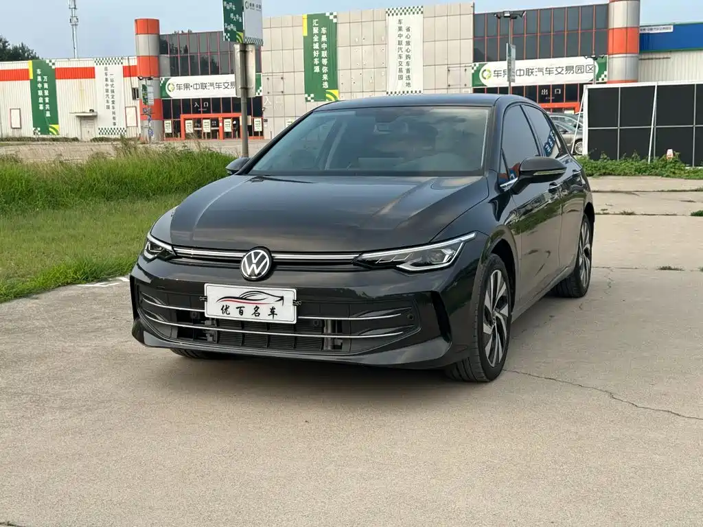 Volkswagen Golf 2026