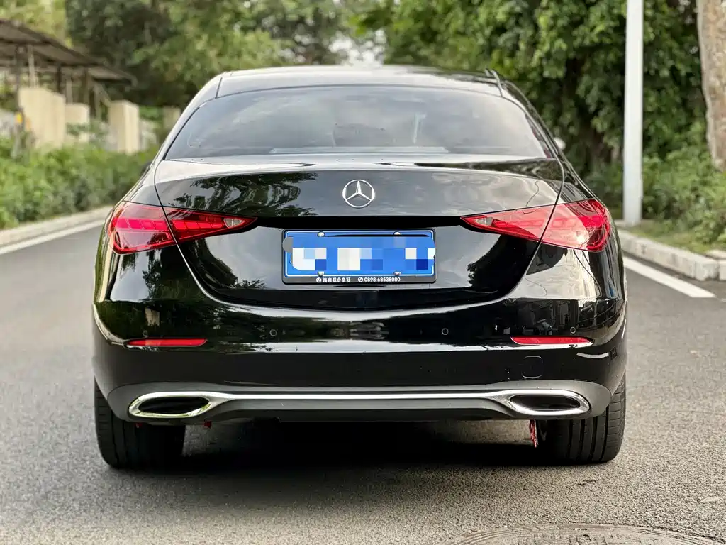 Mercedes-Benz C-Class 2023 — фото 9