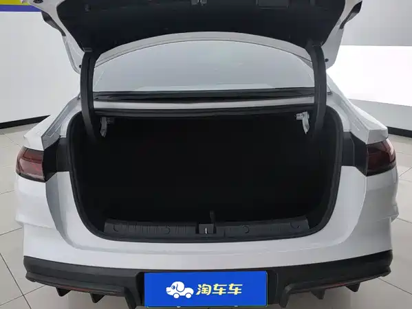 BYD Qin L 2025