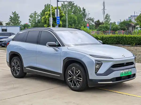 NIO ES6 2021