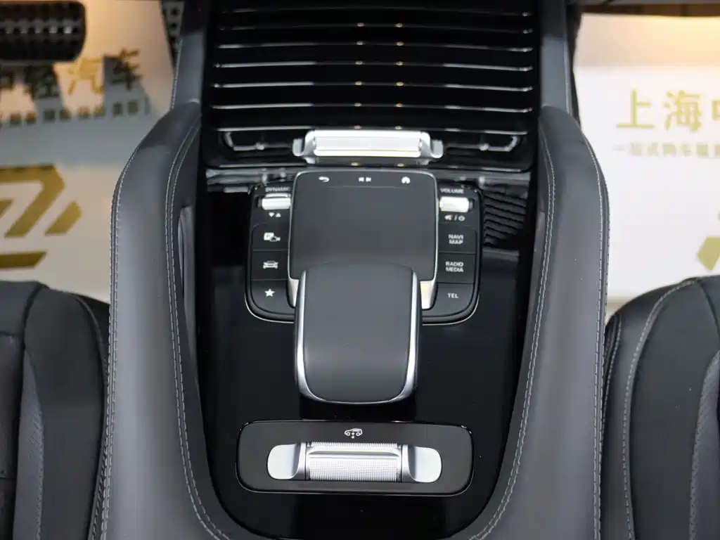 Mercedes-Benz GLE AMG 2024 — фото 19