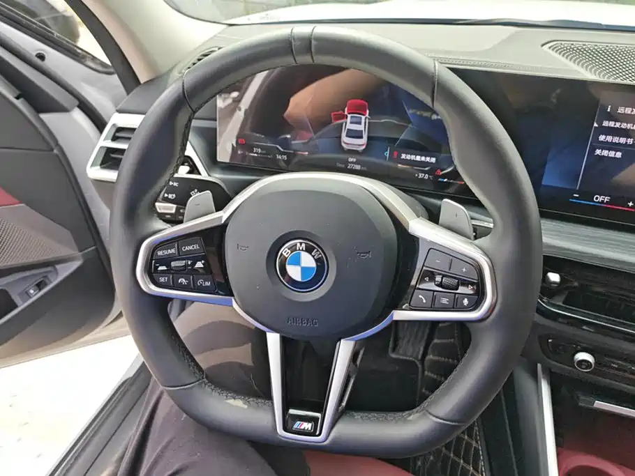 BMW 3 Series 2025 — фото 15
