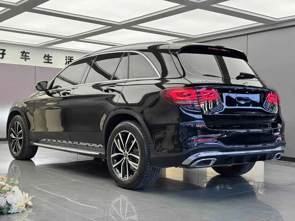 Mercedes-Benz GLC 2021 — фото 7