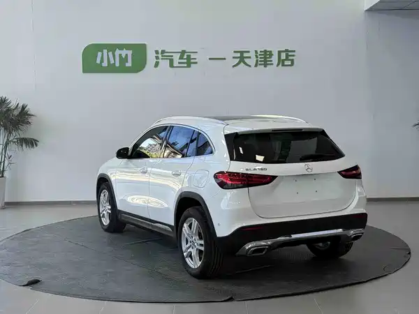 Mercedes-Benz GLA 2020