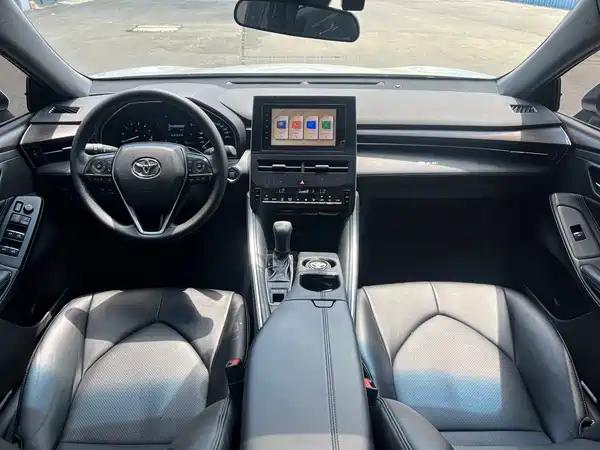Toyota Avalon 2023