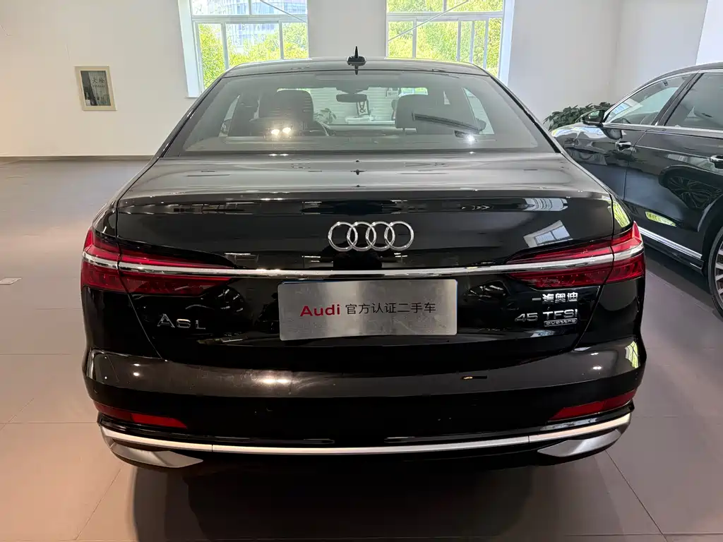 Audi A6L 2025 — фото 11