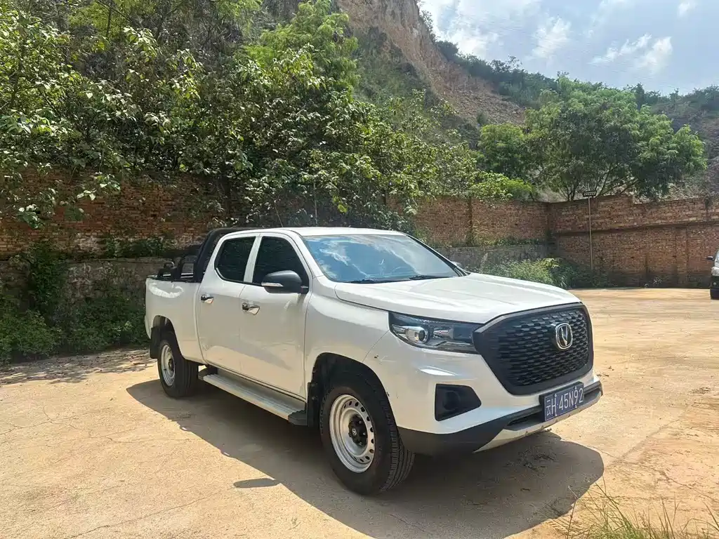 Changan F70 Blue Whale 2024 — фото 1