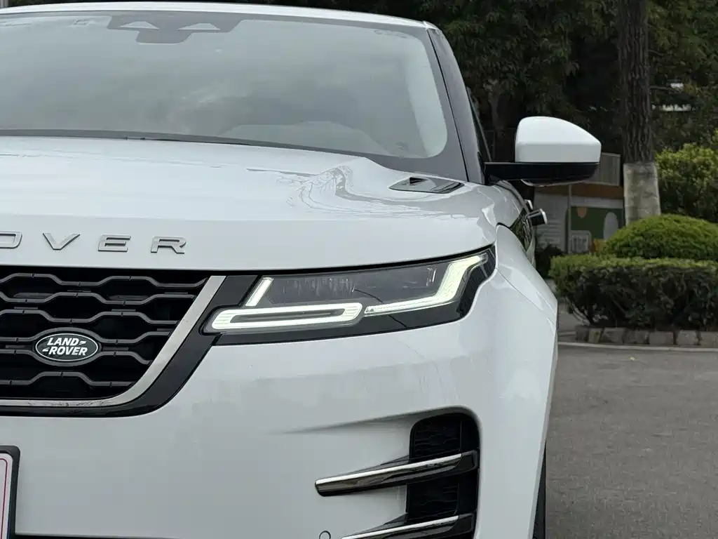 Land Rover Evoque 2022 — фото 3