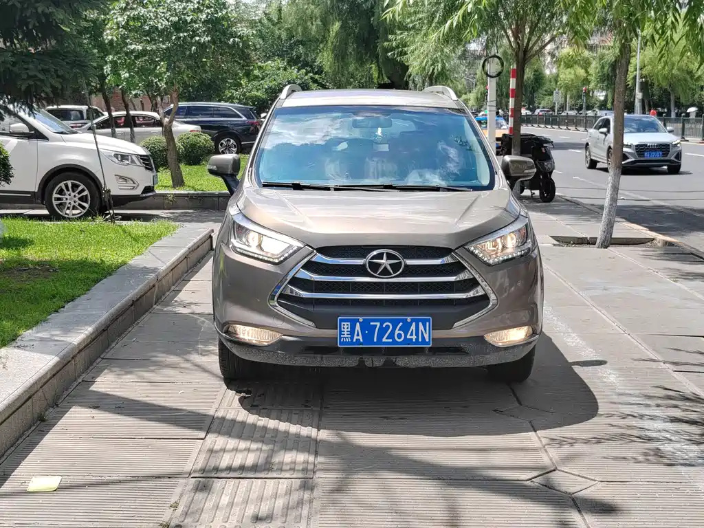 JAC Refine S3 2016