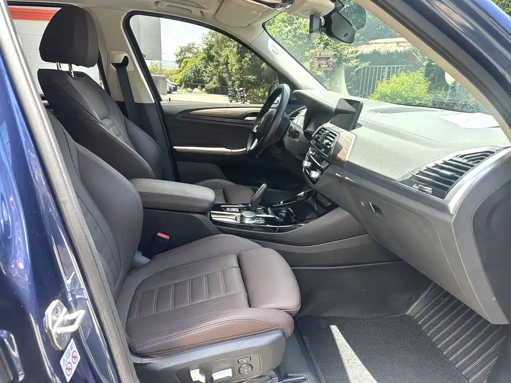 BMW X3 2021