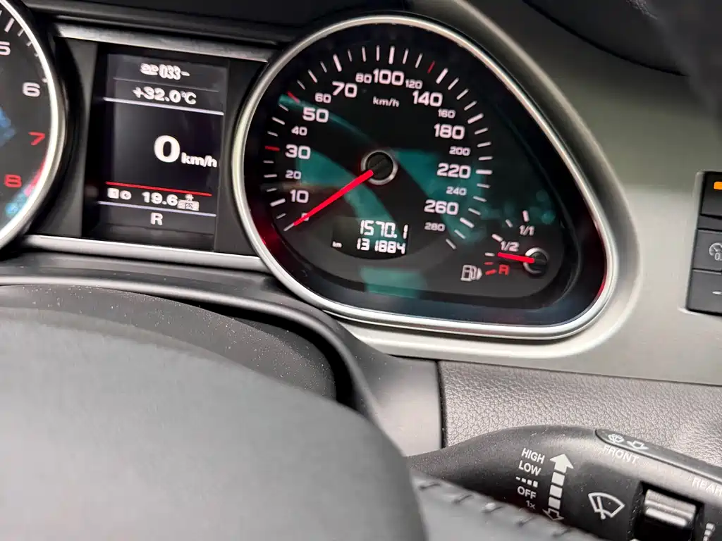Audi Q7 2015 — фото 17