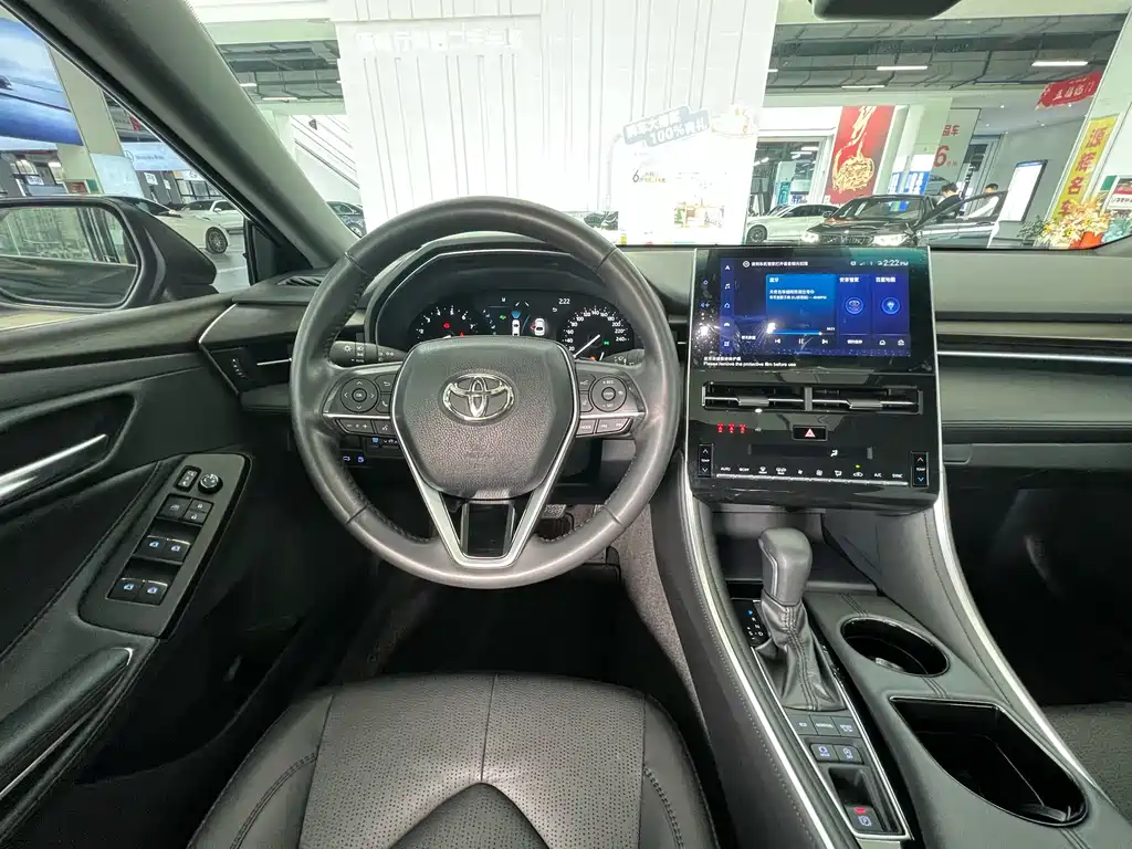 Toyota Avalon 2023 — фото 14