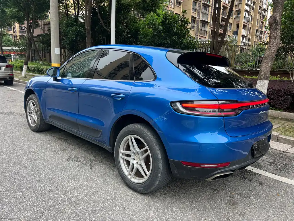 Porsche Macan 2018 — фото 8