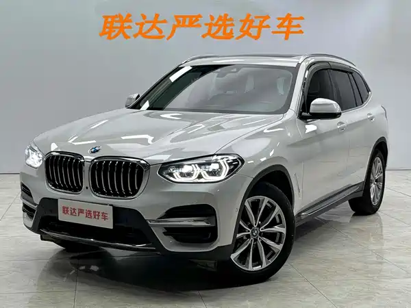 BMW X3 2021