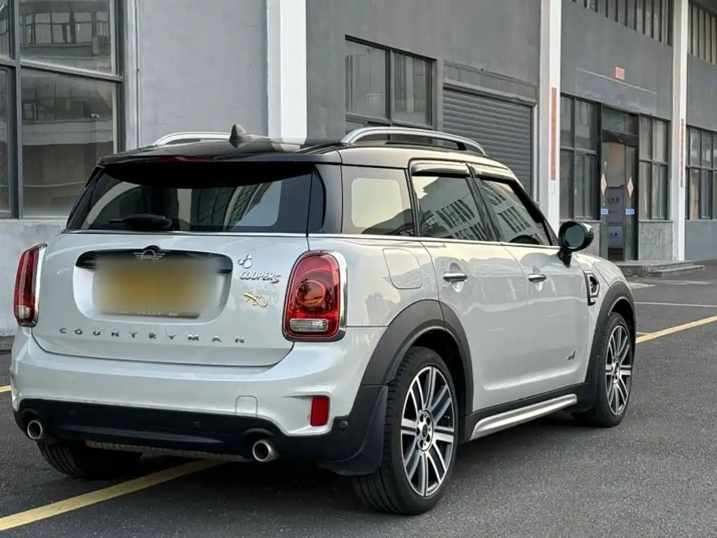 MINI Countryman 2020 — фото 14