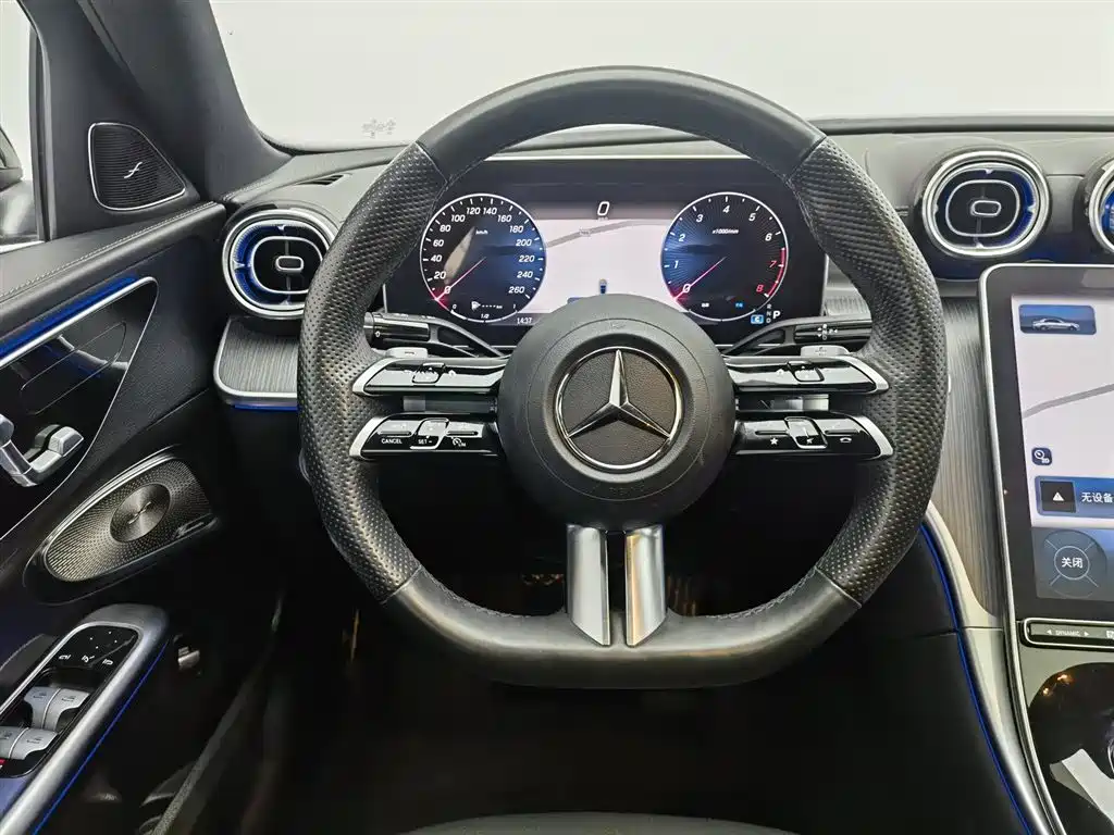 Mercedes-Benz C-Class 2022 — фото 11