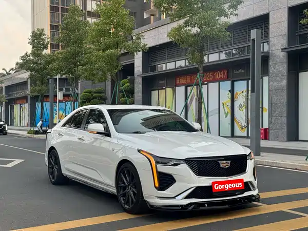 Cadillac CT4 2021