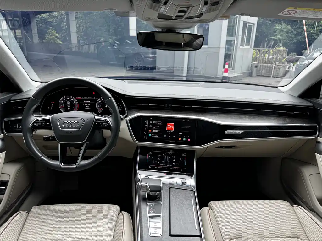 Audi A6L 2022 — фото 10