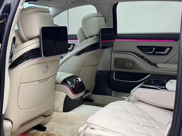 Mercedes-Benz Maybach S-Class 2023