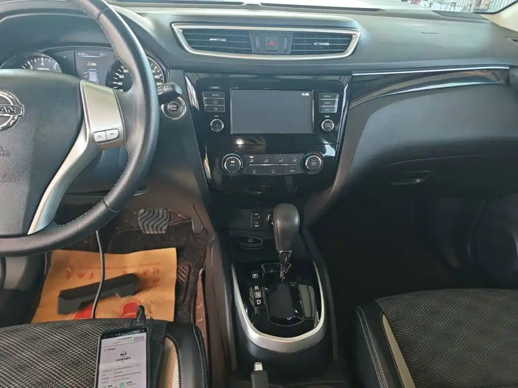 Nissan Qashqai 2018 — фото 13