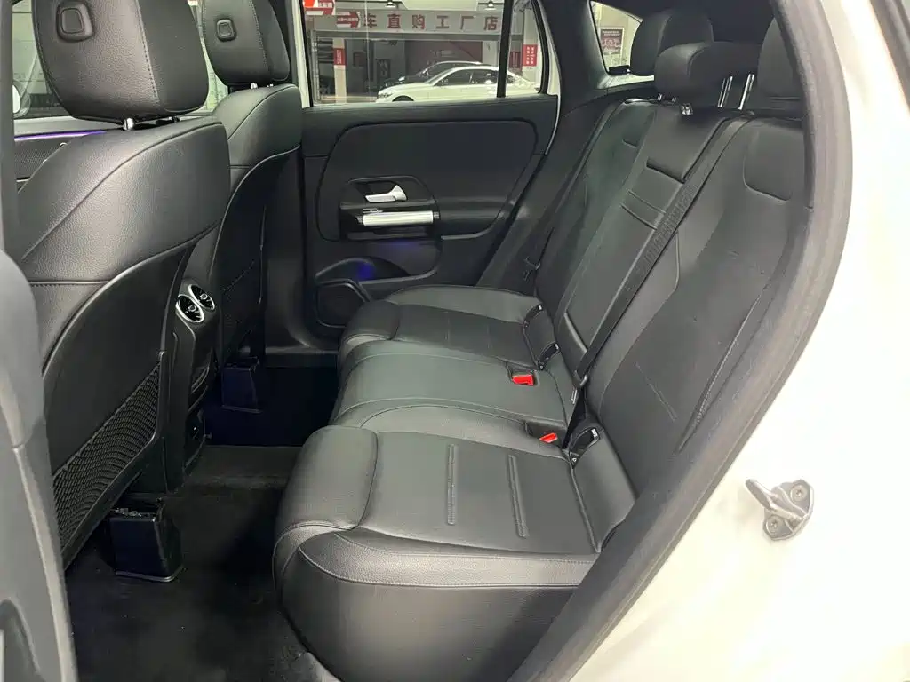 Mercedes-Benz GLA 2021 — фото 15